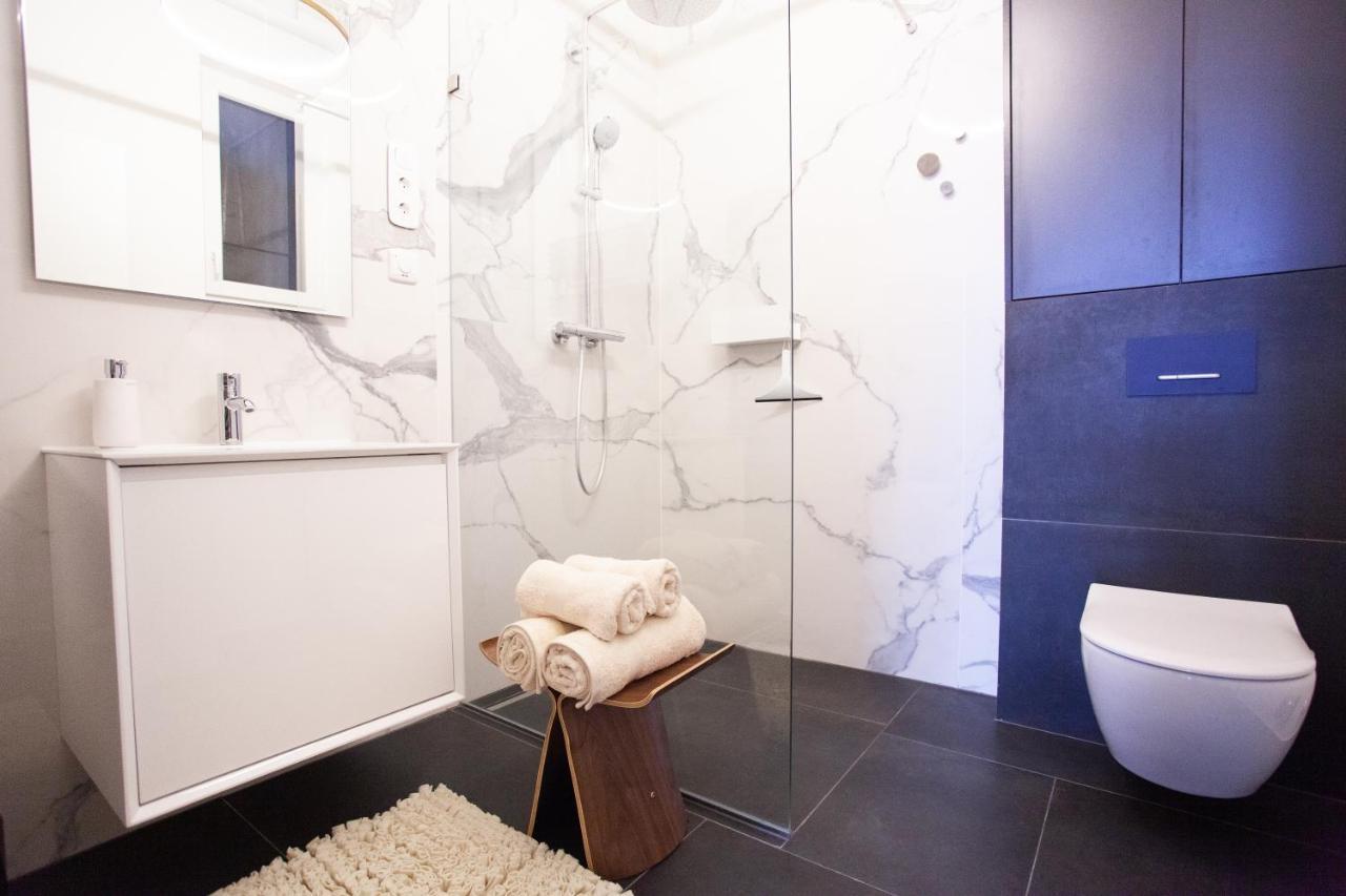 Real Deluxe Next To Danube Apartment Budapest Exterior photo